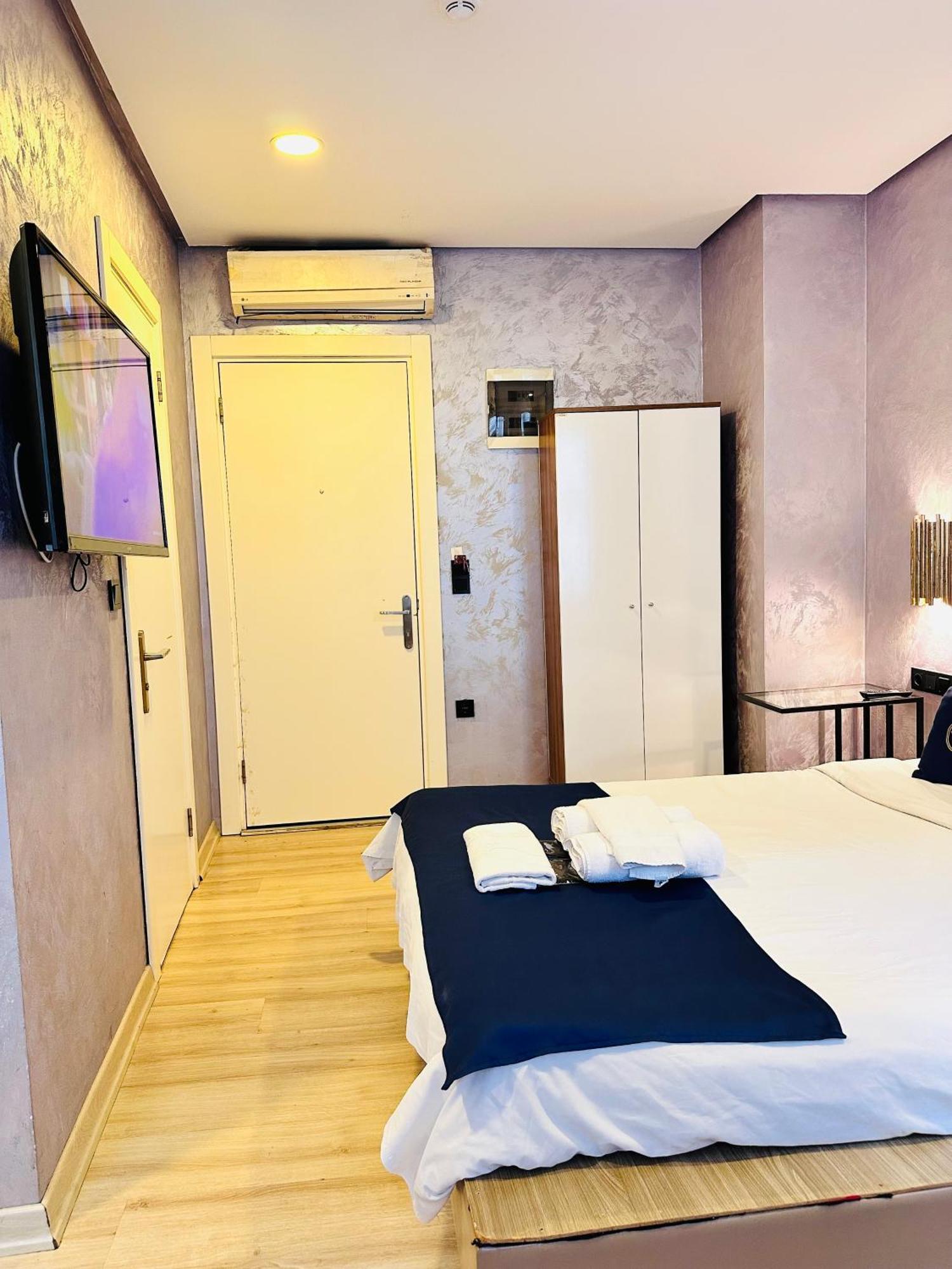 Otel Center Allyon 3*